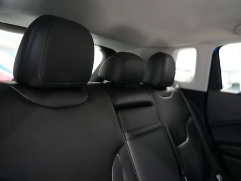 Used 2019 Jeep Compass Limited AWD/4WD image 16