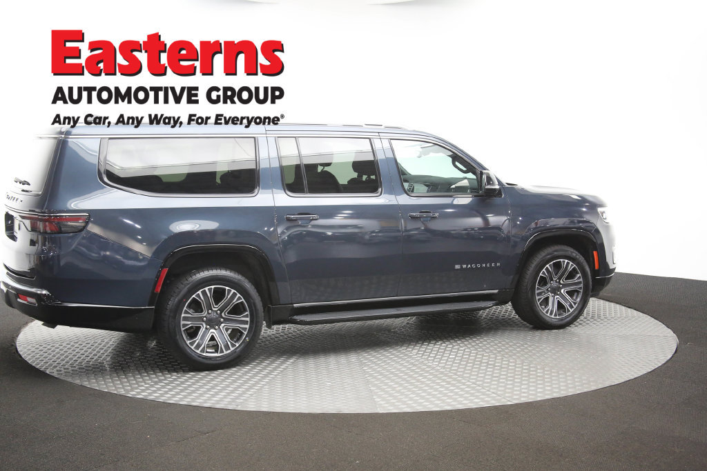 Used 2024 Jeep Wagoneer L Series II w/ Flexible Seating Group RWD image 51