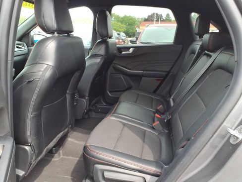 Used 2024 Ford Escape ST-Line w/ Tech Pack #1 AWD/4WD image 11