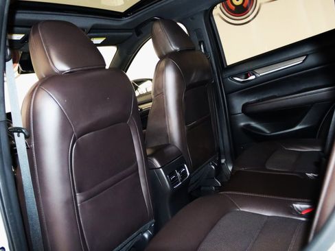 Used 2023 MAZDA CX-5 Signature image 52