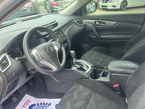 Used 2016 Nissan Rogue S FWD image 6