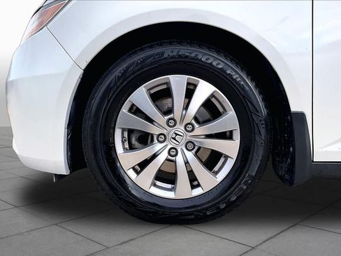 Used 2014 Honda Odyssey EX-L image 11