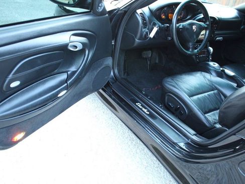 Used 2003 Porsche 911 Turbo AWD/4WD image 14