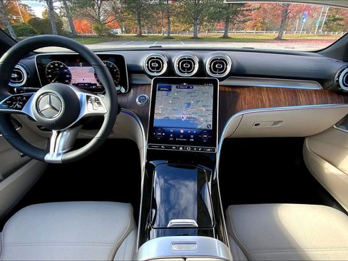New 2026 Mercedes-Benz C 300 4MATIC Sedan image 5
