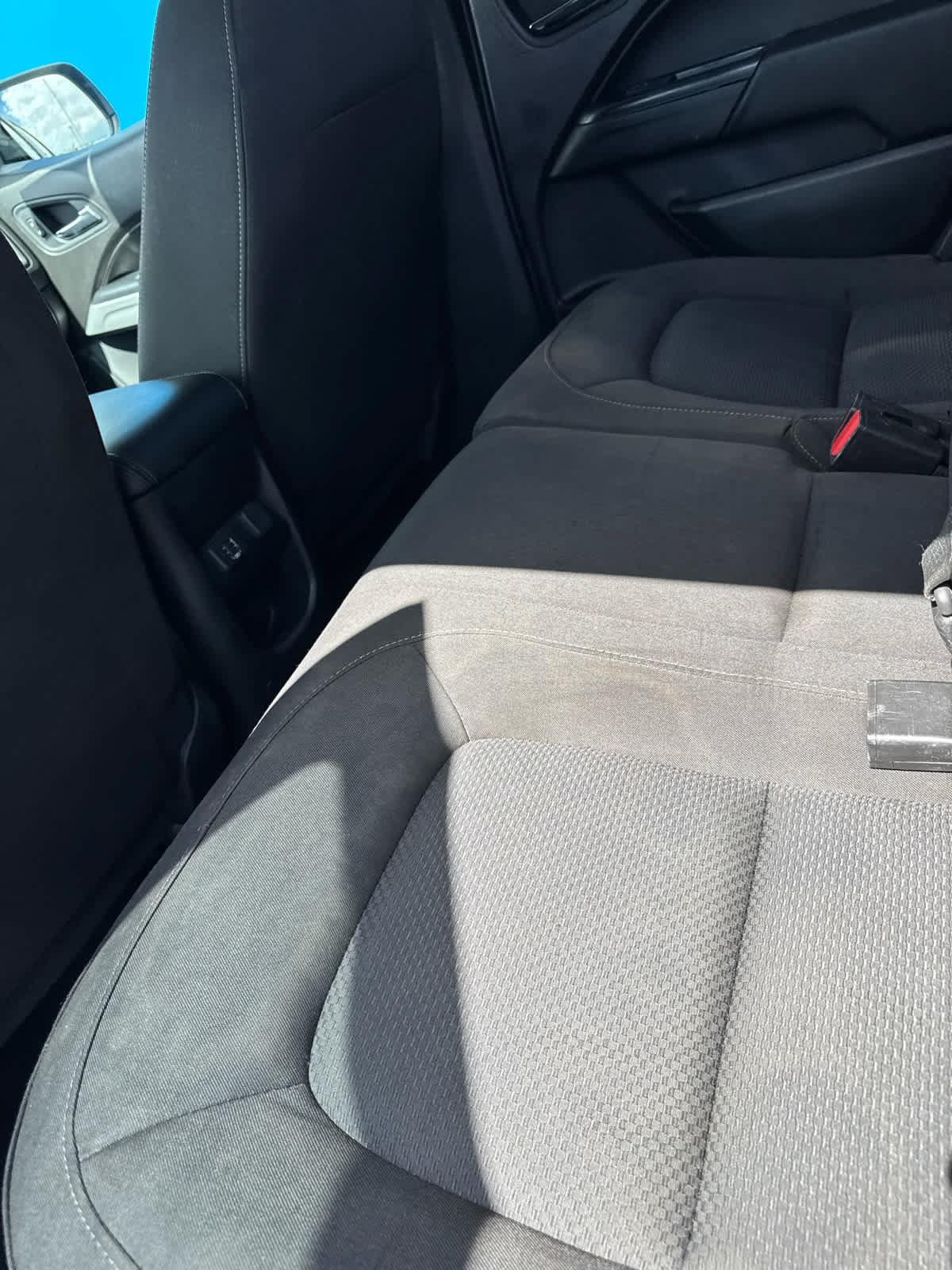 Used 2021 Chevrolet Colorado LT RWD image 12