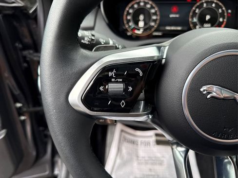 Used 2024 Jaguar E-PACE R-Dynamic SE image 38