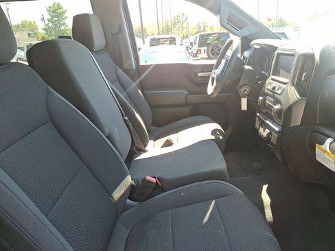 Used 2022 Chevrolet Silverado 1500 Custom image 11