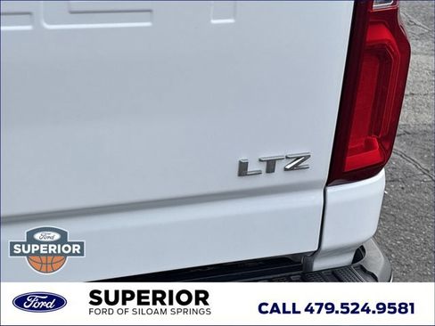 Used 2023 Chevrolet Silverado 2500 LTZ w/ LTZ Convenience Package image 6