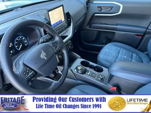 Used 2024 Ford Bronco Sport Heritage w/ Heritage Convenience Package image 10