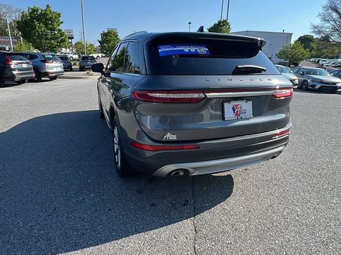 Used 2021 Lincoln Corsair AWD w/ Premium Package image 6