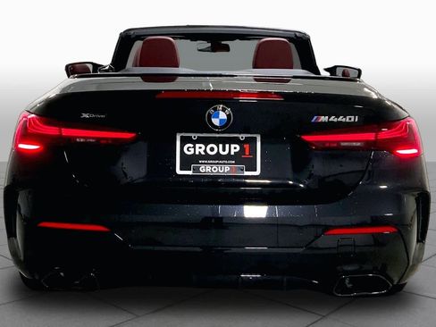 New 2026 BMW 440i xDrive Convertible w/ Premium Package AWD/4WD image 4