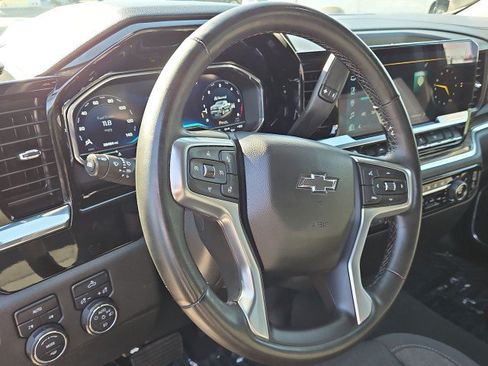 Used 2023 Chevrolet Silverado 1500 RST AWD/4WD image 11