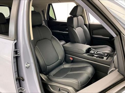 Certified 2026 Honda Passport RTL image 7
