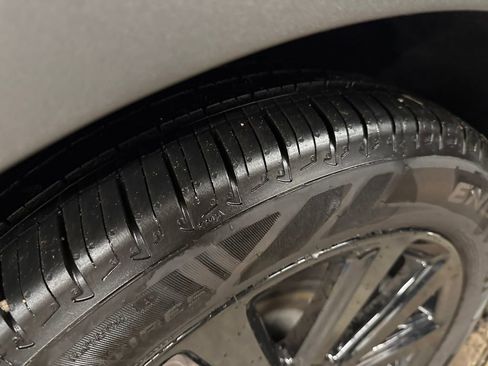 Used 2022 Lincoln Nautilus Reserve w/ Monochromatic Package image 56