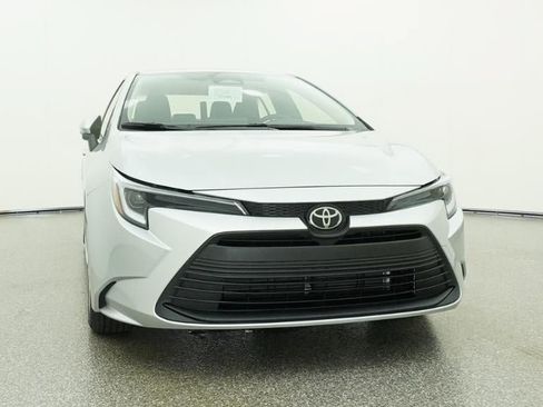 New 2026 Toyota Corolla LE FWD image 30