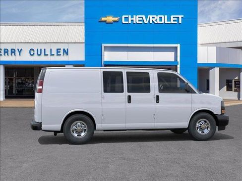New 2025 Chevrolet Express 2500 w/ Driver Convenience Package image 5