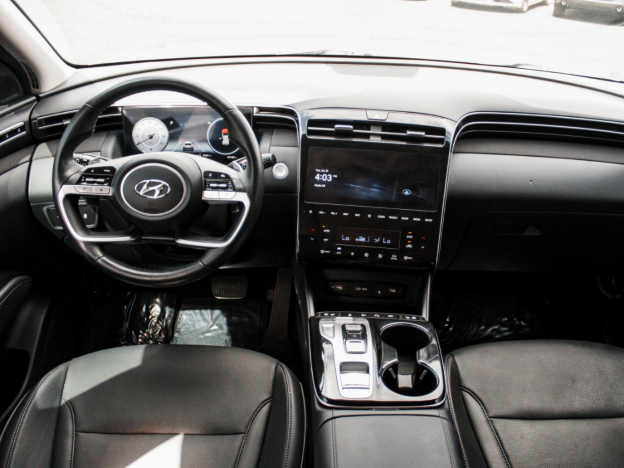 Used 2023 Hyundai Tucson Limited AWD/4WD image 28