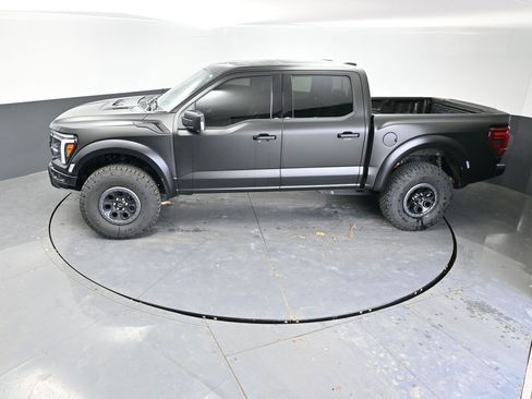 Used 2025 Ford F150 Raptor image 44