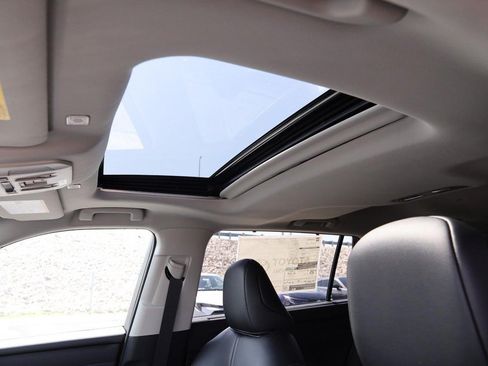 New 2026 Toyota Highlander XLE AWD/4WD image 9
