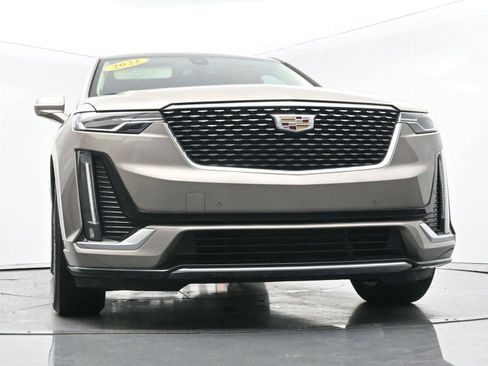 Used 2022 Cadillac XT6 Premium Luxury image 53