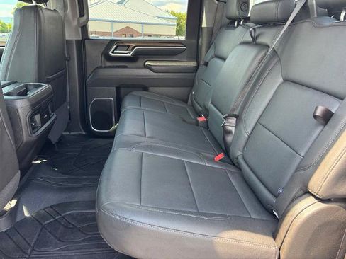Used 2025 Chevrolet Silverado 2500 LT w/ Trail Boss Package AWD/4WD image 19