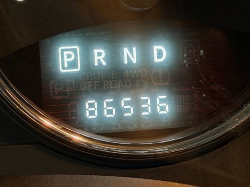 Used 2014 Jeep Compass Latitude image 42