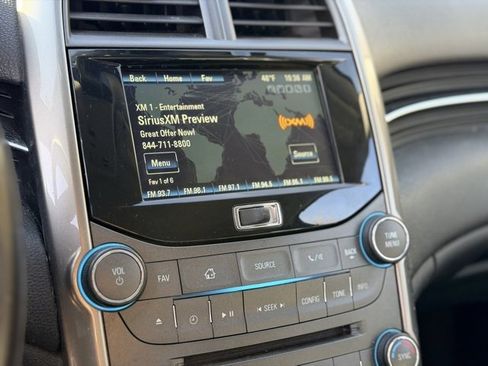 Used 2013 Chevrolet Malibu LT image 11