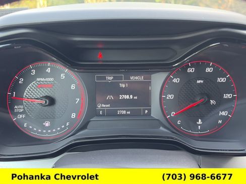 Used 2026 Chevrolet Trax RS w/ Sunroof Package FWD image 9
