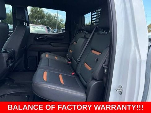 Used 2024 GMC Sierra 1500 AT4 w/ AT4 Preferred Package AWD/4WD image 15