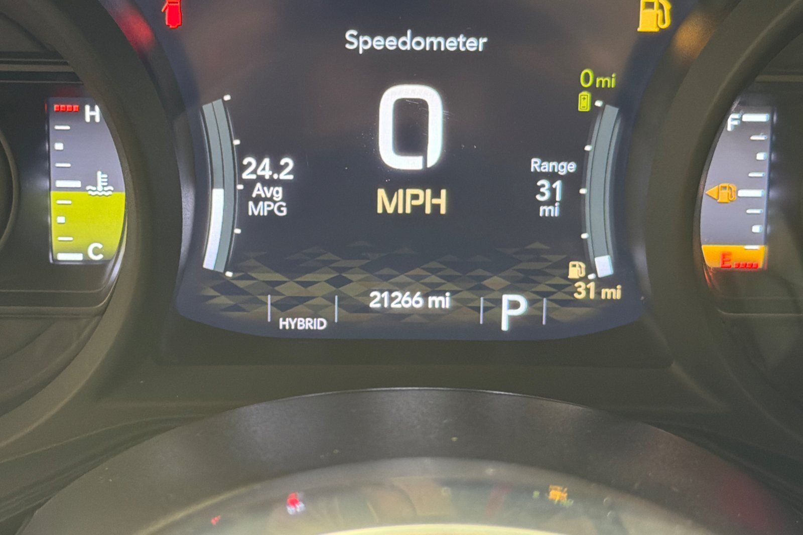 Used 2024 Jeep Wrangler Unlimited Sahara w/ Technology Group AWD/4WD image 25