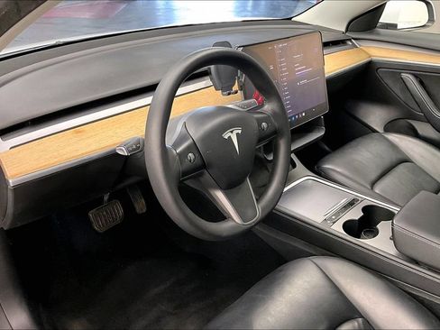 Used 2022 Tesla Model 3 Long Range AWD/4WD image 13