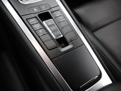 Used 2014 Porsche 911 Carrera 4 w/ Sport Chrono Package image 28