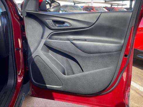 Used 2019 Chevrolet Equinox LT image 22