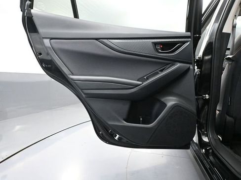 Used 2022 Subaru Crosstrek 2.0i Premium w/ Moonroof Package image 40