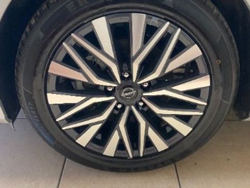 Used 2024 Nissan Altima 2.5 SV image 31