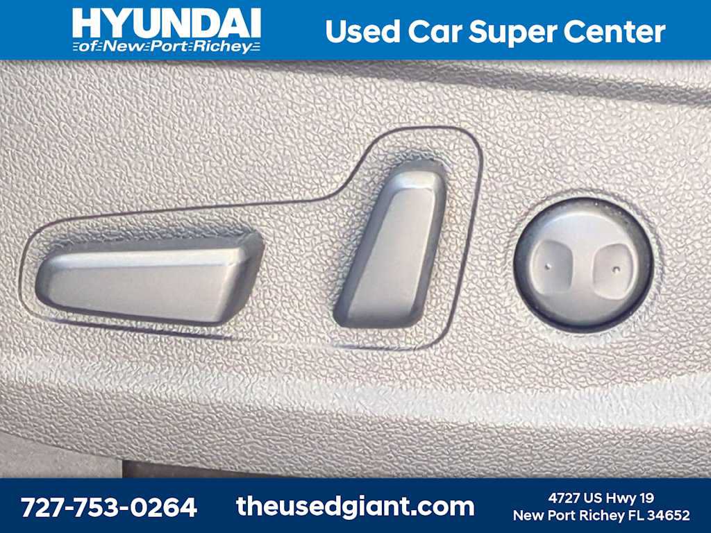 Certified 2023 Hyundai Santa Fe SEL FWD image 22