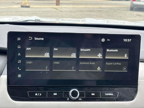 Used 2025 Mitsubishi Outlander SE AWD/4WD image 26