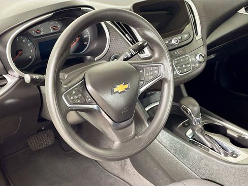 Used 2024 Chevrolet Malibu LT FWD image 18