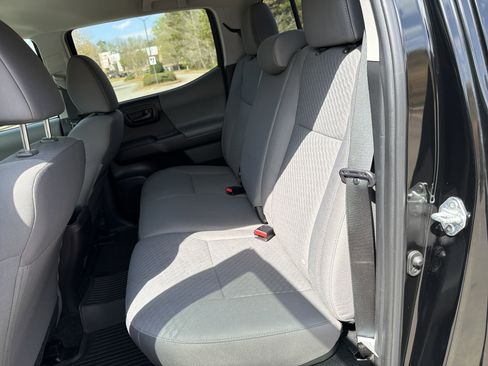 Used 2023 Toyota Tacoma SR AWD/4WD image 19