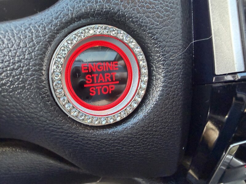 Used 2021 Honda CR-V Touring image 24