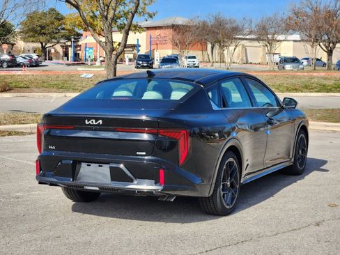 Certified 2025 Kia K4 GT-Line Turbo image 6