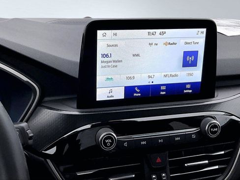 Used 2022 Ford Escape SEL w/ SEL Stealth AWD Package image 8