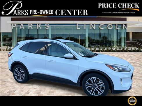 Used 2020 Ford Escape SEL FWD image 1