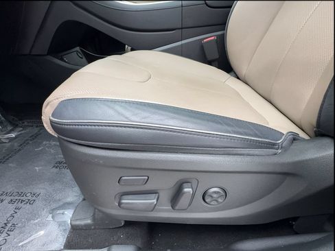 Used 2023 Hyundai Santa Fe Limited FWD image 21