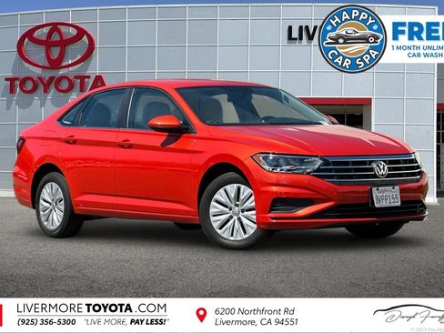 Used 2019 Volkswagen Jetta S w/ Driver Assistance Package FWD image 1