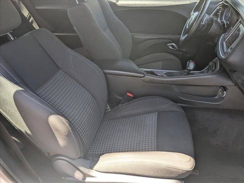 Used 2018 Dodge Challenger SXT w/ Super Sport Group (SS/T) RWD image 18