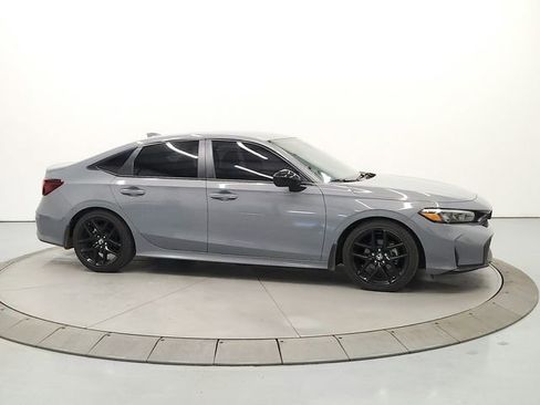 Used 2025 Honda Civic Sport image 8