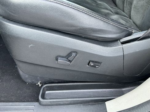 Used 2017 Dodge Grand Caravan SXT image 20