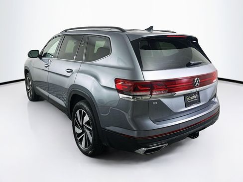 Used 2025 Volkswagen Atlas SE image 5