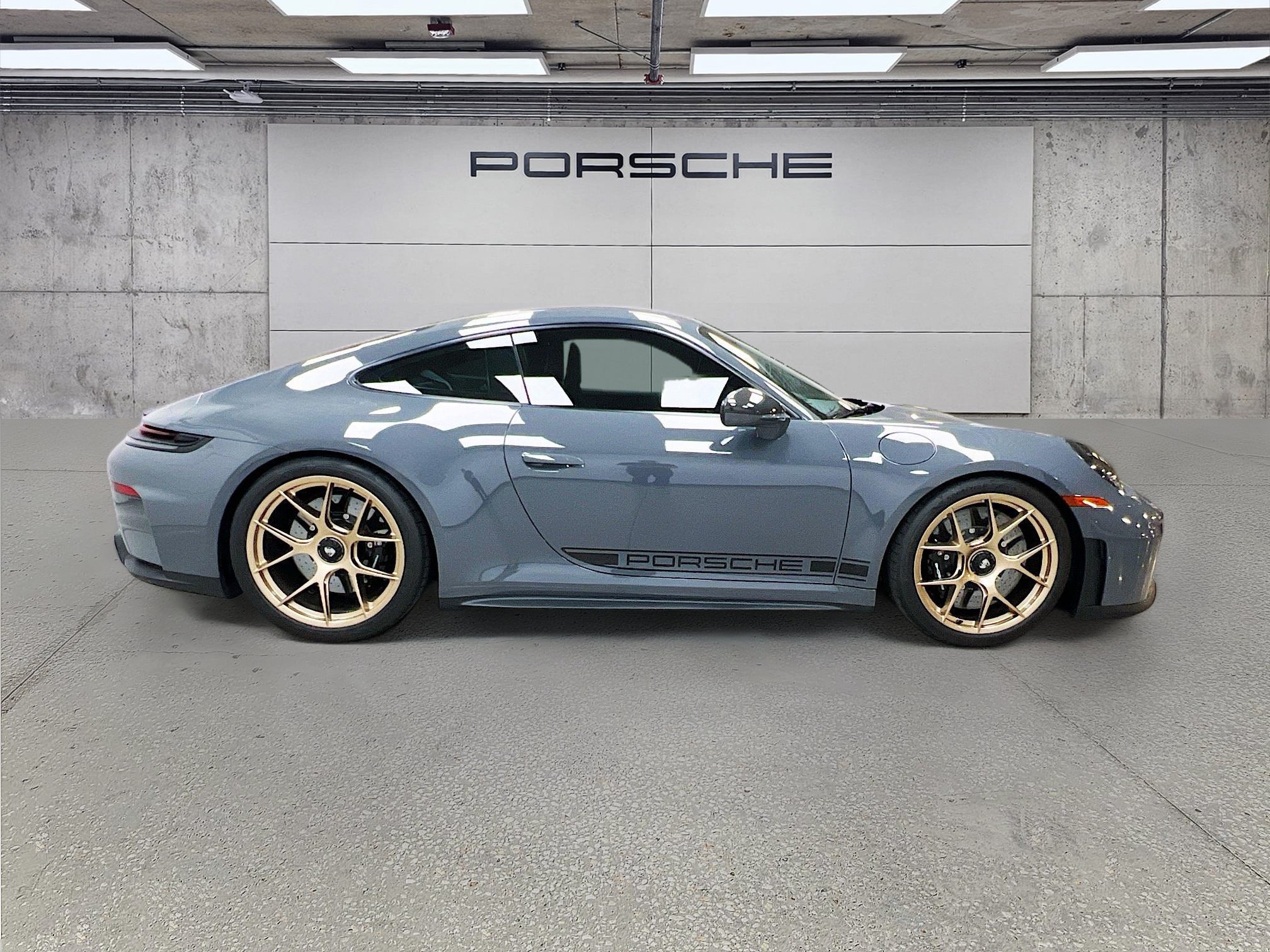 Certified 2026 Porsche 911 GT3 RWD image 8